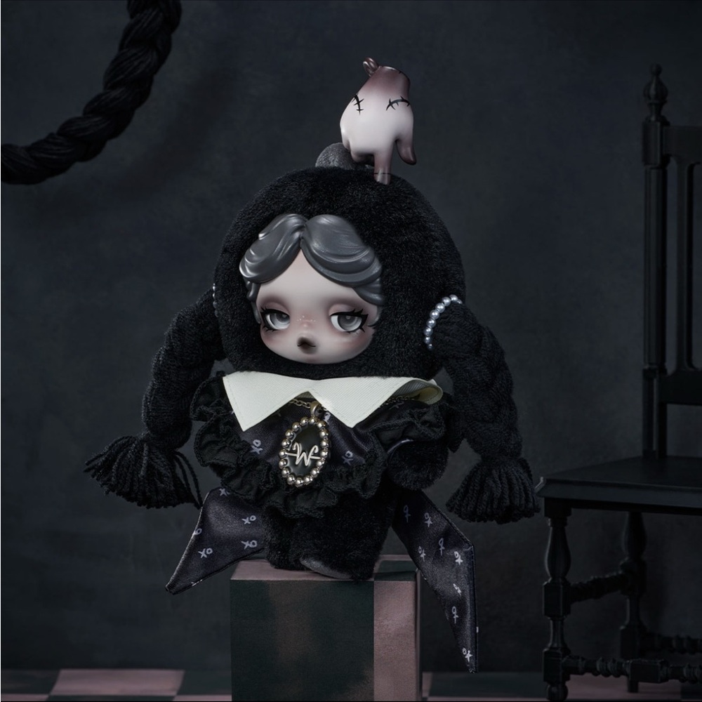 POP MART x Skullpanda x WEDNESDAY (classic version) - Picture 2 of 9